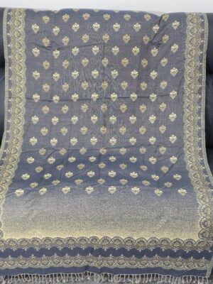 Shawl self woven
