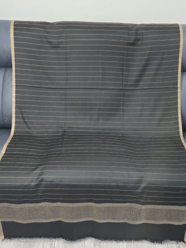 shawl woven